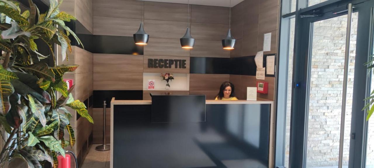 Hotel Excellence Bucureşti Eksteriør bilde