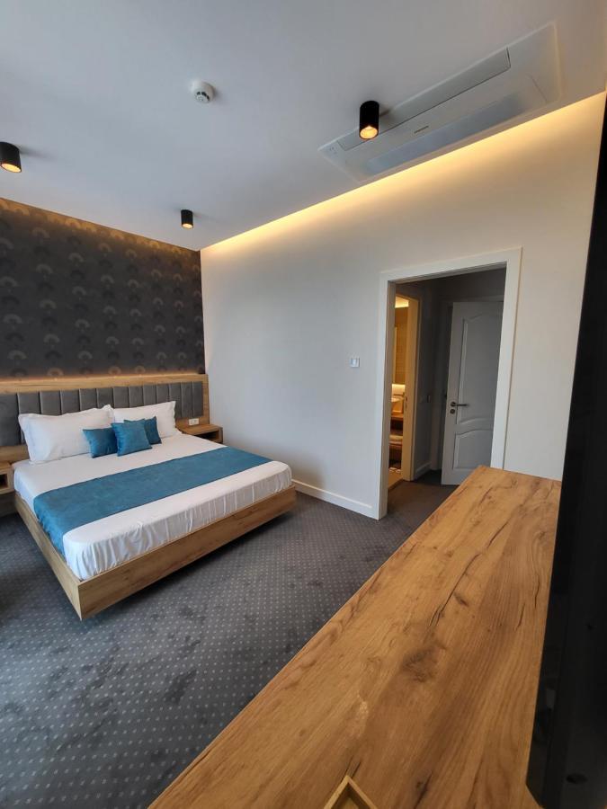 Hotel Excellence Bucureşti Eksteriør bilde
