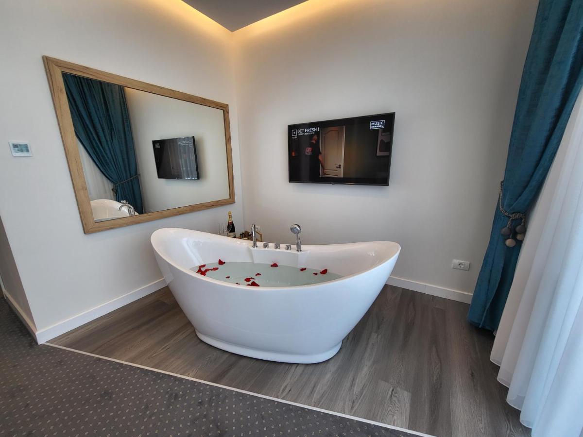 Hotel Excellence Bucureşti Eksteriør bilde